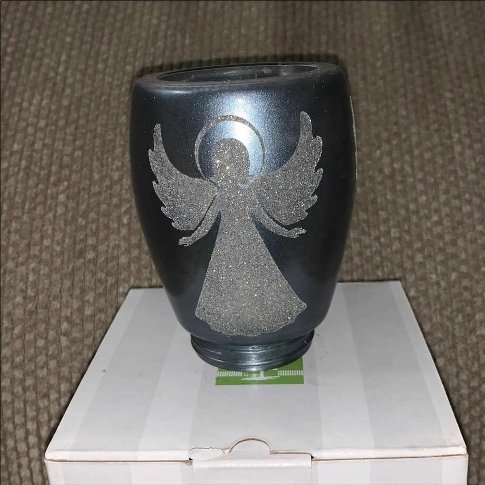 Angelic Plug-in